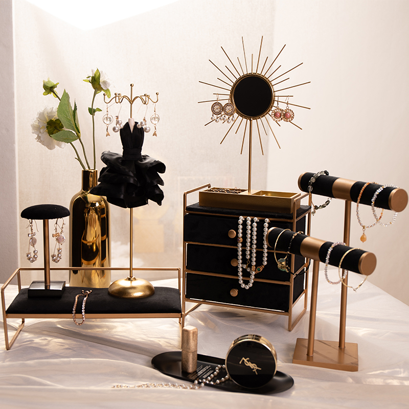 Stand paparan barang kemas gelang isi rumah